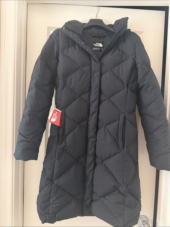 The North Face Jackets & Blazers - The North Face ❄️☃️Women’s Black Quilted Long Puffer Jacket with Hood